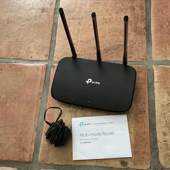 Excellent TP-Link 450Mbps Wireless Network Router WiFi Wi-Fi Multimodal Router - Picture 1 of 4